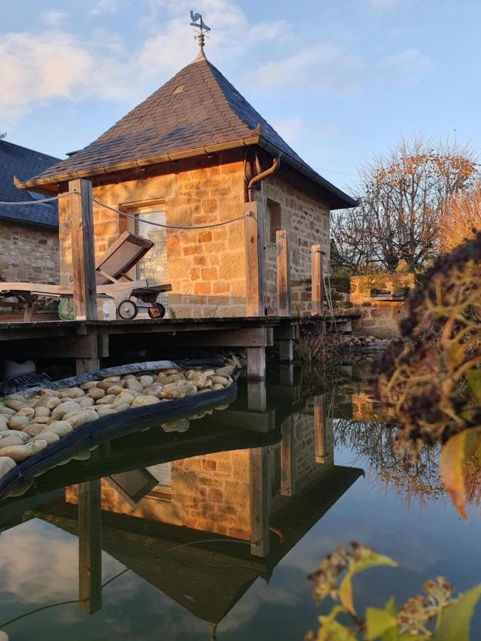 Holiday home Le Pigeonnier De *